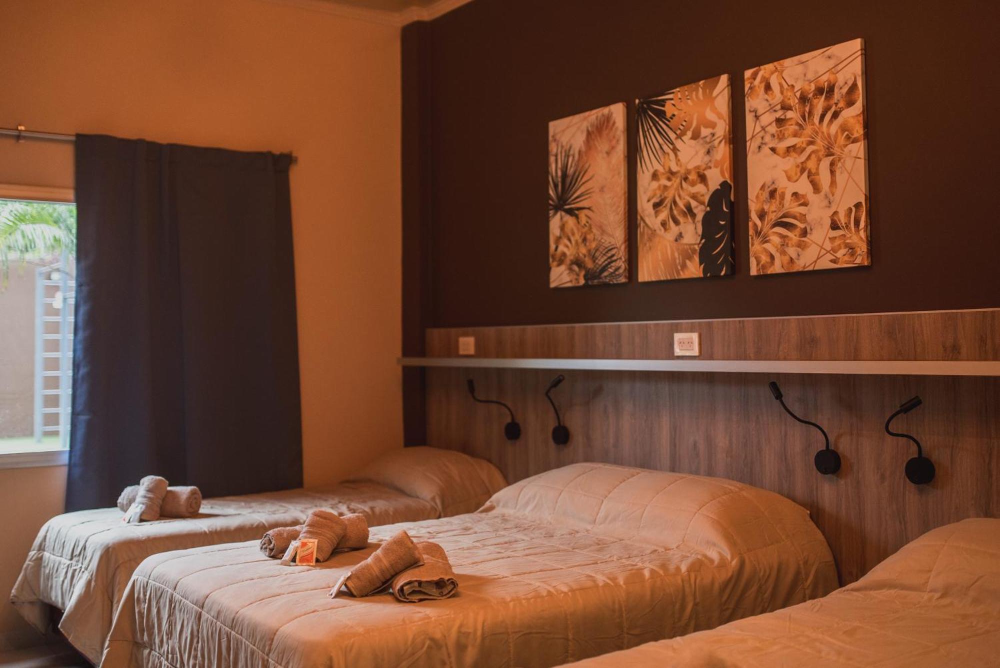 Hotel Boutique Genova Puerto Iguazu Luaran gambar