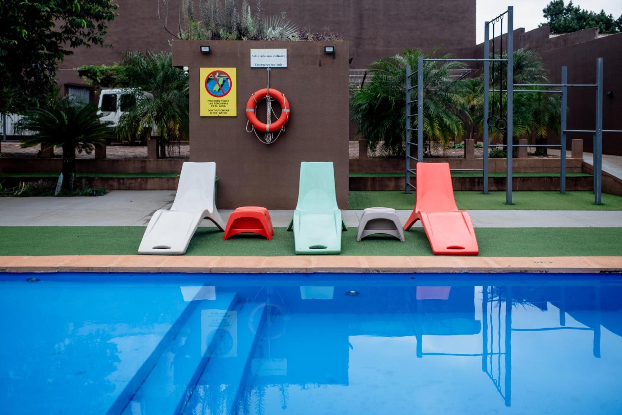 Hotel Boutique Genova Puerto Iguazu Luaran gambar